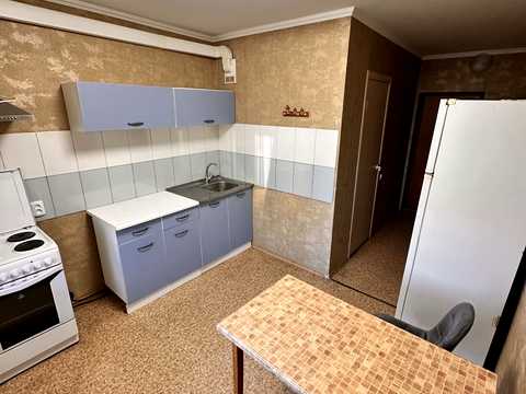 квартира за адресою Добровольців пров., 2
