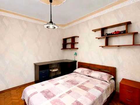 квартира за адресою Здолбунівська вул., 3