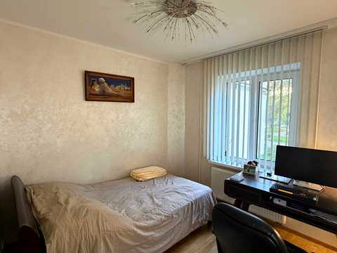 квартира по адресу Академика Грушевского ул., 42