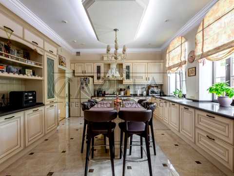 дом по адресу вул. Блакитна