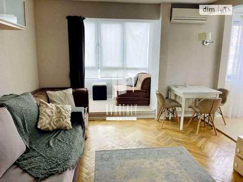квартира за адресою Ентузіастів вул., 15