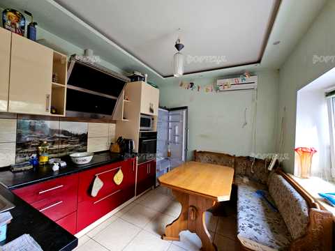 будинок за адресою Гранатова