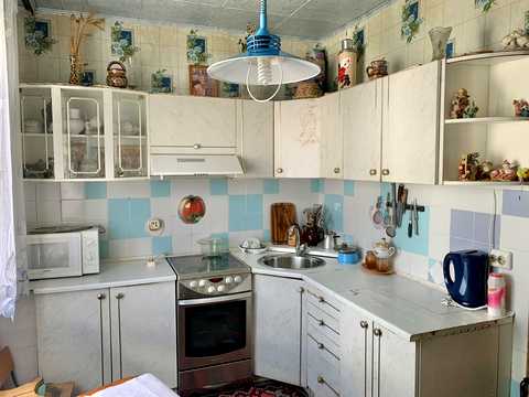 квартира за адресою Анни Ахматової вул., 8