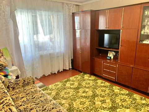 квартира за адресою Анни Ахматової вул., 8