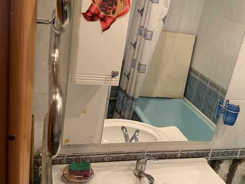 квартира за адресою Анни Ахматової вул., 8