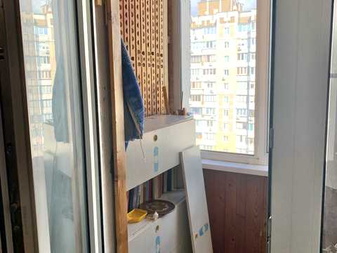 квартира за адресою Анни Ахматової вул., 8