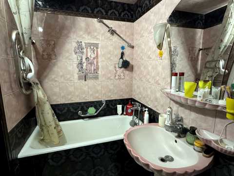 квартира по адресу Краснова ул., 12