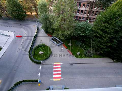 квартира за адресою Берестейський просп. (Перемоги), 42