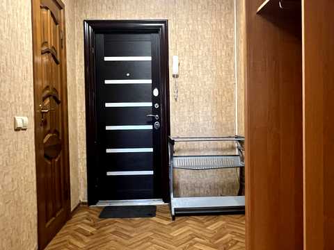 квартира по адресу Ларисы Руденко ул., 13