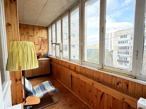 квартира за адресою Михайла Омеляновича-Павленка вул. (Суворова), 11
