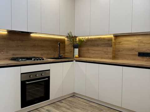 квартира за адресою с. Святопетрівське, Гідності вул., 6