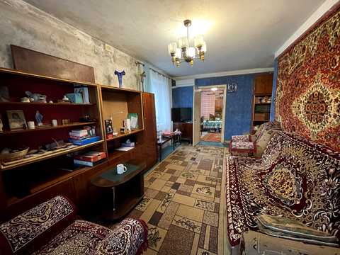 квартира за адресою Юрія Кондратюка вул. (Комунарівська), 1