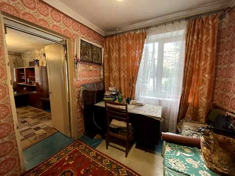 квартира за адресою Юрія Кондратюка вул. (Комунарівська), 1