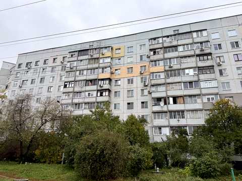 квартира за адресою Амосова вул. (Корчагінців), 1