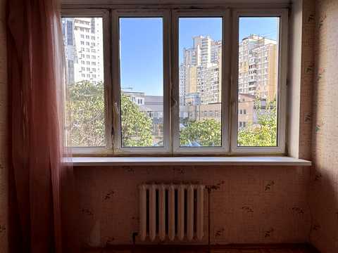 квартира за адресою Срібнокільська вул., 1