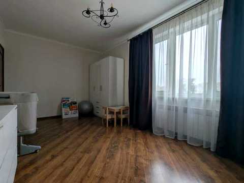 квартира за адресою Йорданська вул. (Лайоша Гавро), 4-А