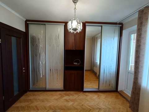 квартира за адресою Червоної Калини просп., 121
