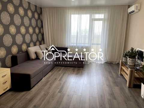 квартира за адресою Олександрівський просп. (Косіора), 6