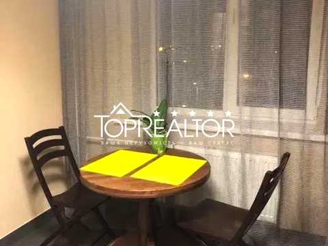квартира за адресою Олександрівський просп. (Косіора), 6