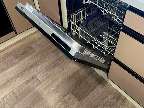 квартира за адресою Узбекистанська вул., 5