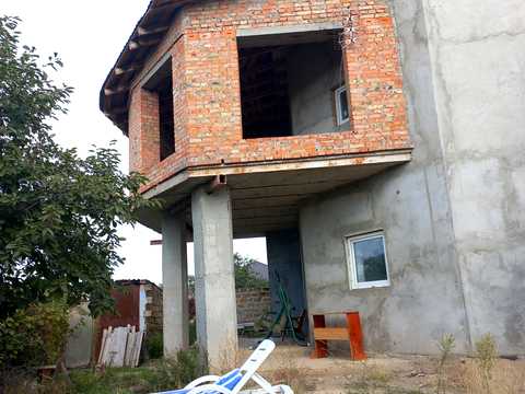 будинок за адресою с. Красносілка, Центральная