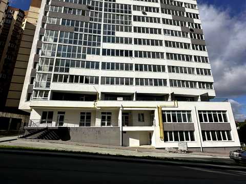 комерційна за адресою Бережанська вул., 56