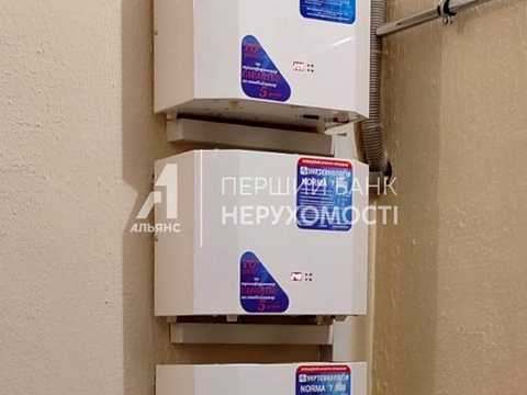 комерційна за адресою Оборонная, 54