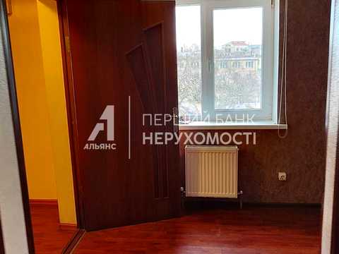 комерційна за адресою Оборонная, 54