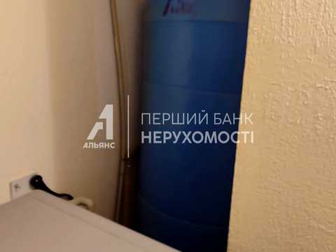 комерційна за адресою Оборонная, 54