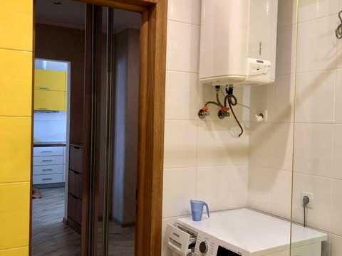 квартира за адресою Зарічна вул., 1-Б