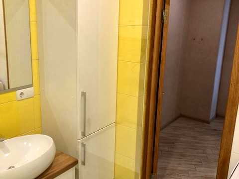 квартира за адресою Зарічна вул., 1-Б
