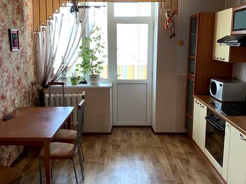 квартира по адресу Миколы Бажана просп., 12