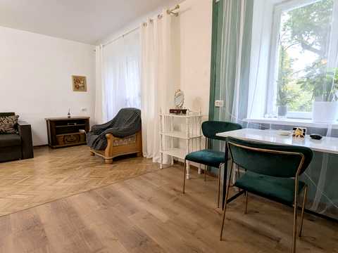 квартира по адресу Леси Украинки бульв., 3