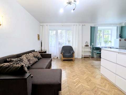 квартира по адресу Леси Украинки бульв., 3