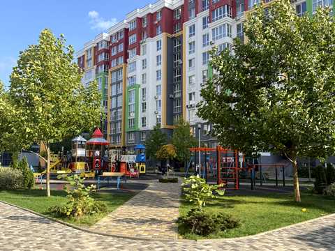 квартира за адресою Машинобудівників вул., 16