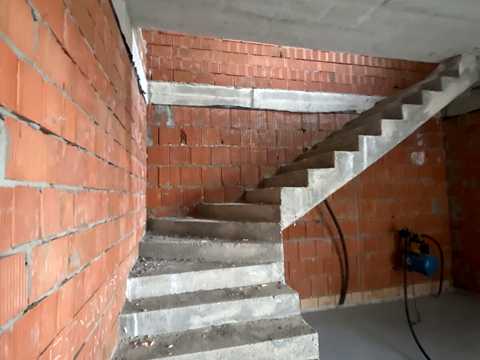 будинок за адресою Садова вул., 2