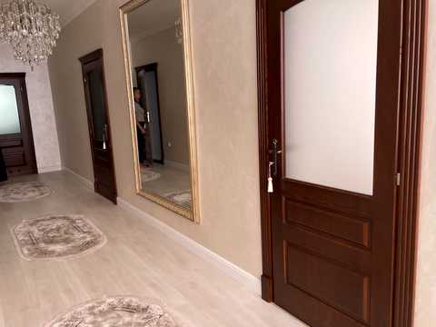 будинок за адресою Івана Кротона вул. (Гагаріна), 8