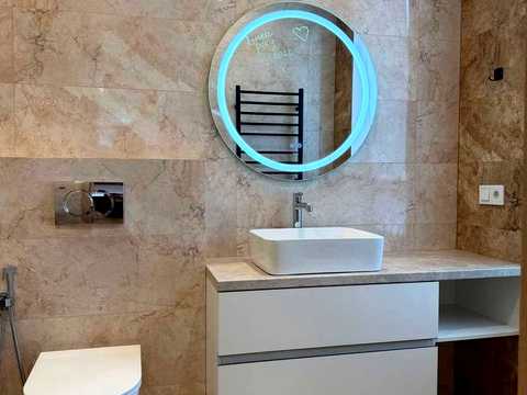 квартира за адресою Салютна вул., 2к6