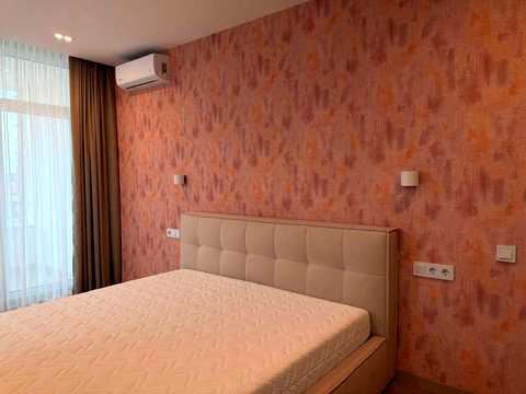 квартира за адресою Салютна вул., 2к6
