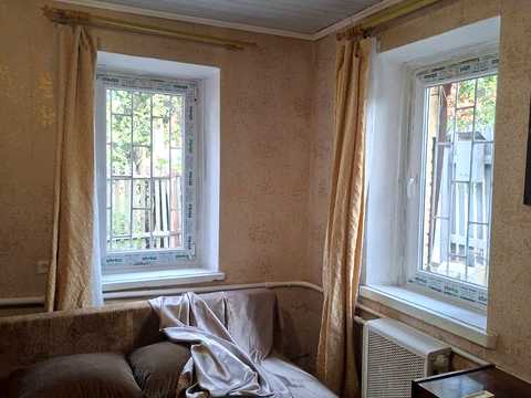 дом по адресу Николая Гнатюка ул. (Ласточкіна)
