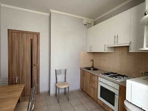 квартира за адресою Практична вул., 6