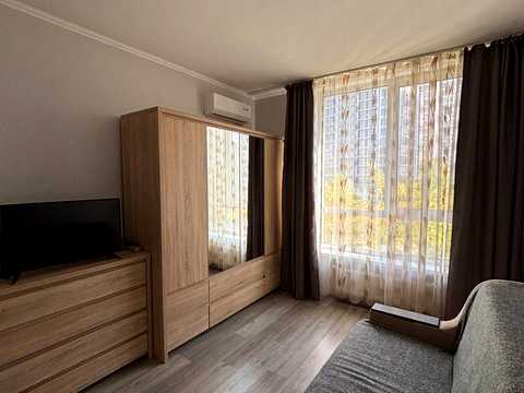 квартира за адресою Практична вул., 6