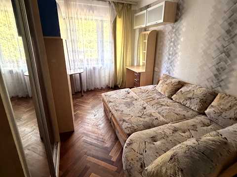 квартира за адресою Празька вул., 27
