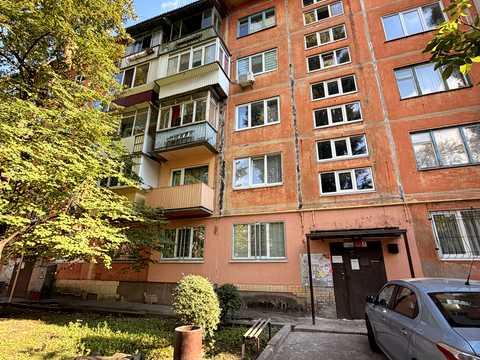 квартира за адресою Празька вул., 27