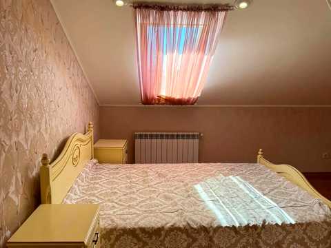 квартира по адресу Вишнева ул. (Поліни Осипенко), 28