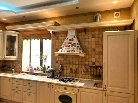 будинок за адресою Новоберегова вул., 6