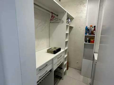 квартира за адресою Бережанська вул., 18