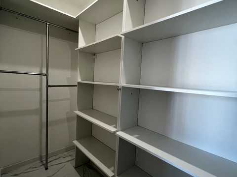 квартира за адресою Ленкавського вул., 34 к1