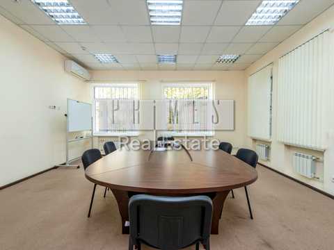комерційна за адресою Олександра Кониського вул. (Тургенєвська), 32а