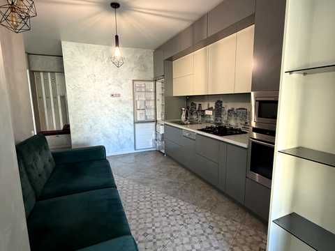 квартира за адресою Зелена вул., 12